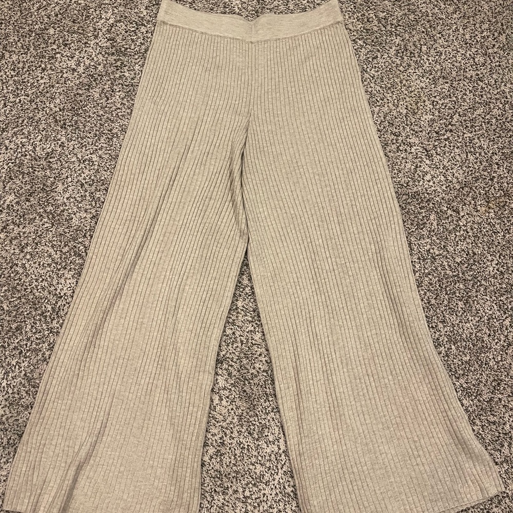 Baggy wide leg pants